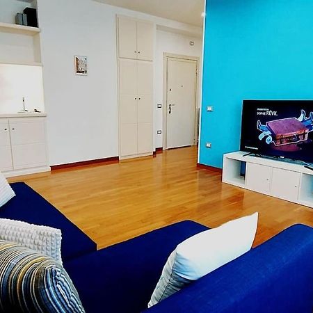Blue Apartment Cagliari Bagian luar foto