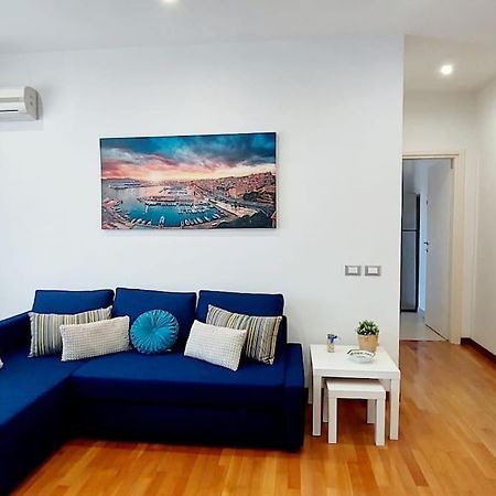Blue Apartment Cagliari Bagian luar foto