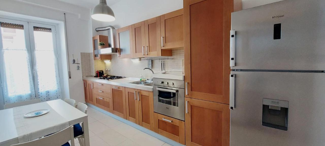Blue Apartment Cagliari Bagian luar foto