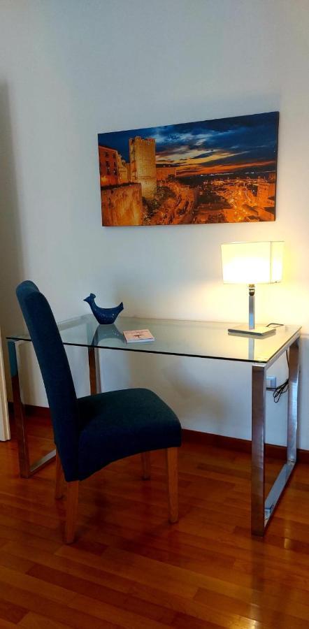 Blue Apartment Cagliari Bagian luar foto