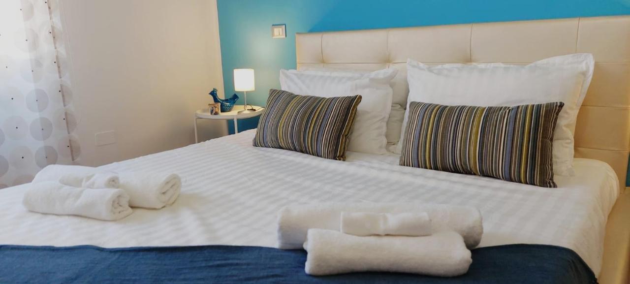 Blue Apartment Cagliari Bagian luar foto