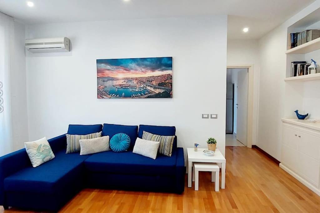 Blue Apartment Cagliari Bagian luar foto